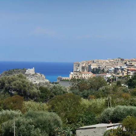 Annina 3* Tropea