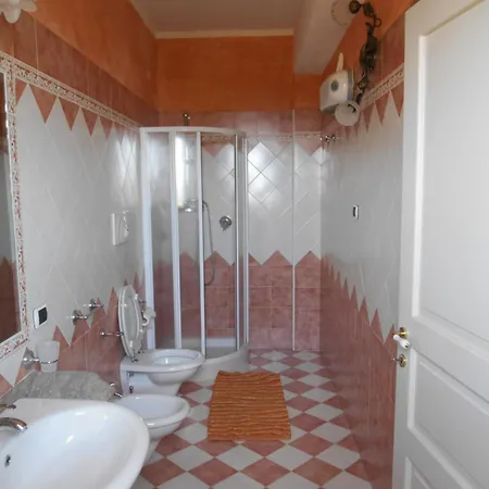 Annina トロペーア