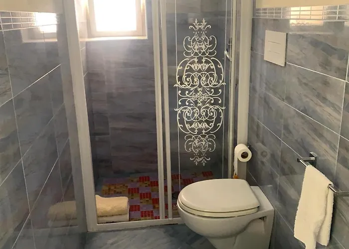 Nocleg ze śniadaniem Annina 3*