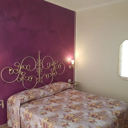 Alojamento de Acomodação e Pequeno-almoço Annina 3*