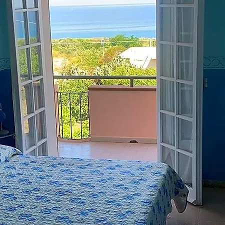 Annina Bed & Breakfast 3*