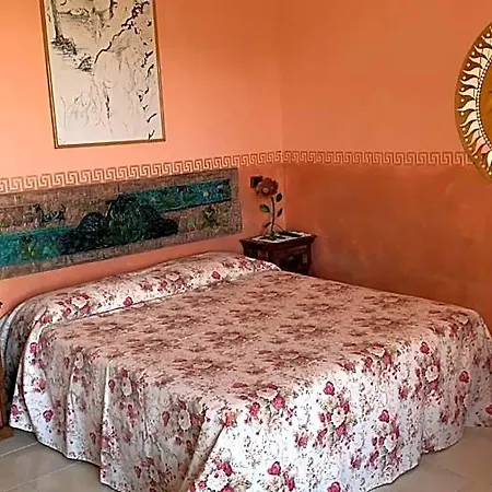 Annina Bed & Breakfast 3*
