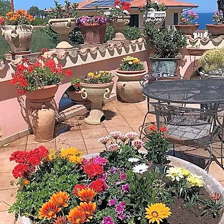 Annina Bed & Breakfast 3*