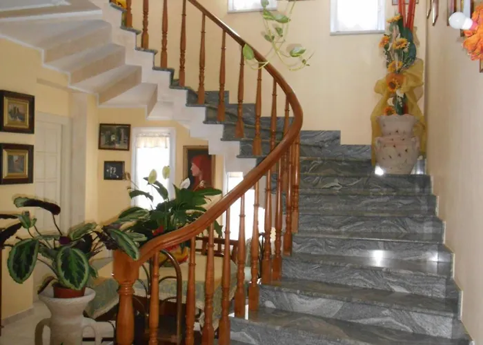 Annina Bed & Breakfast 3*